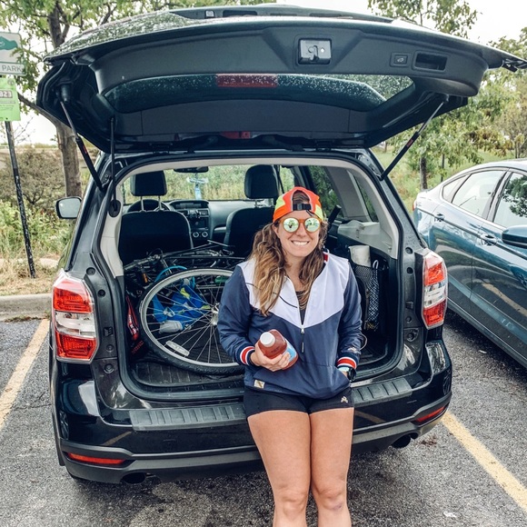 Meet your Posher, Alicia - Picture 1 of 1